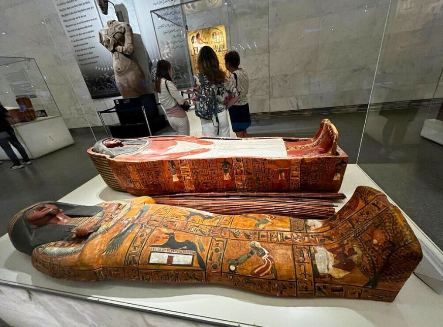 Tour zu den Pyramiden von Gizeh und dem Museum der ägyptischen Zivilisation vom Hafen von Alexandria